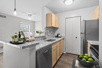 Building Photo - Village Club of Farmington Hills