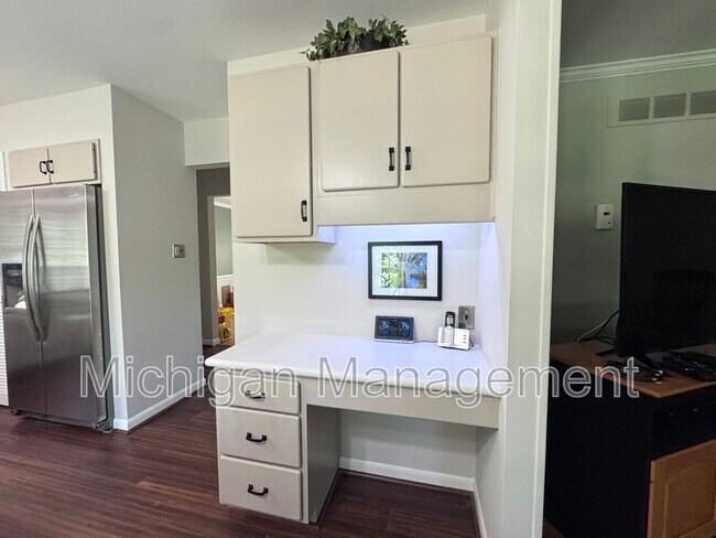 Foto del edificio - 42098 Banbury Rd