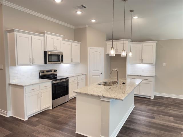 Building Photo - 6112 Kayla Ln