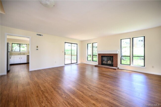 Foto del edificio - 436 Heritage Hls