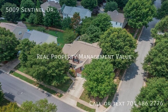 Building Photo - 5009 Sentinel Dr