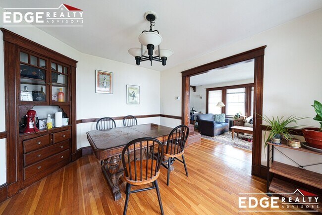 Photo - 8 Niles St Apartment