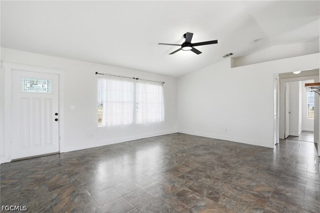 Foto del edificio - 18 NW 26th Terrace