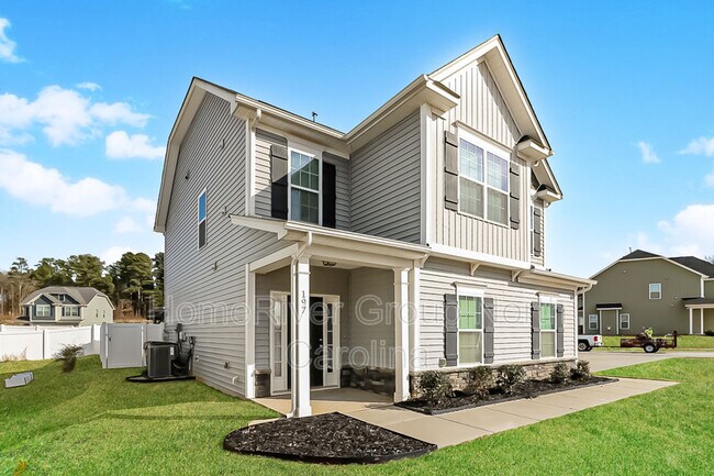 Foto del edificio - 197 W Falcon Ct