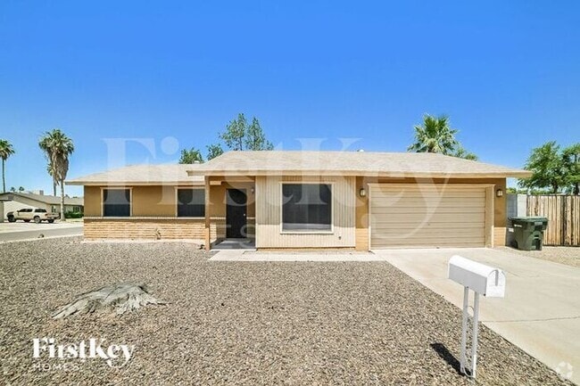 Building Photo - 12849 N 36th Dr