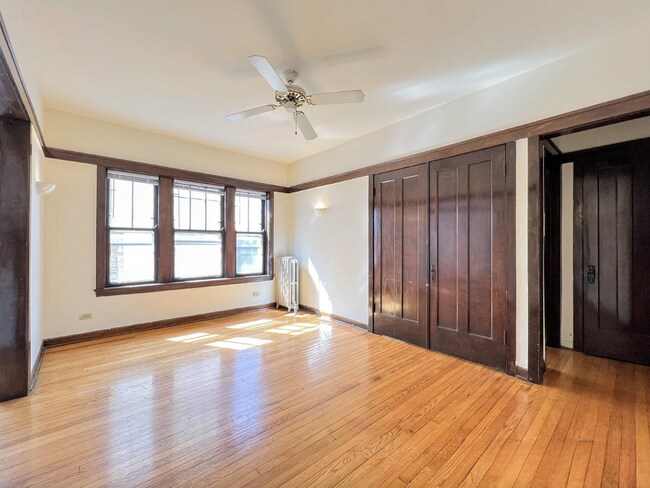 Foto del edificio - 820 W Waveland Ave