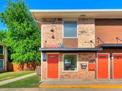 Building Photo - Paseo24 Apartments