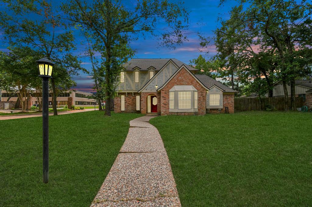 Foto principal - 5303 Lookout Mountain Dr