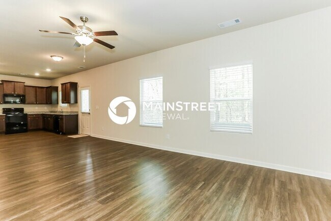 Foto del edificio - 4 Bedroom Pet-Friendly Home in Covington, ...