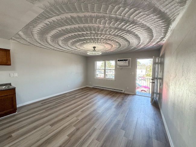 Foto del edificio - 717 Guy Ave