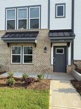 Building Photo - 1720 Blanche St