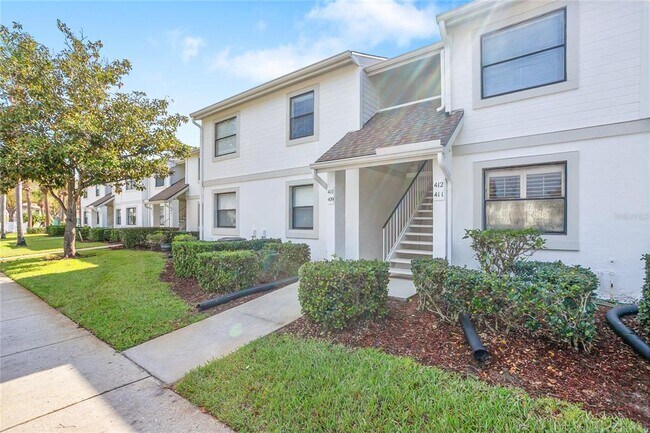Building Photo - 412 Meadow Ln