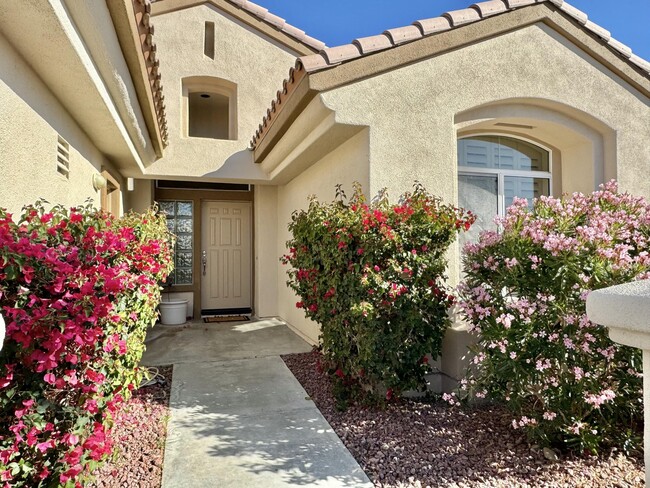 Foto del edificio - 78278 Desert Willow Dr