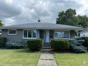 Building Photo - 2965 Jerauld Ave