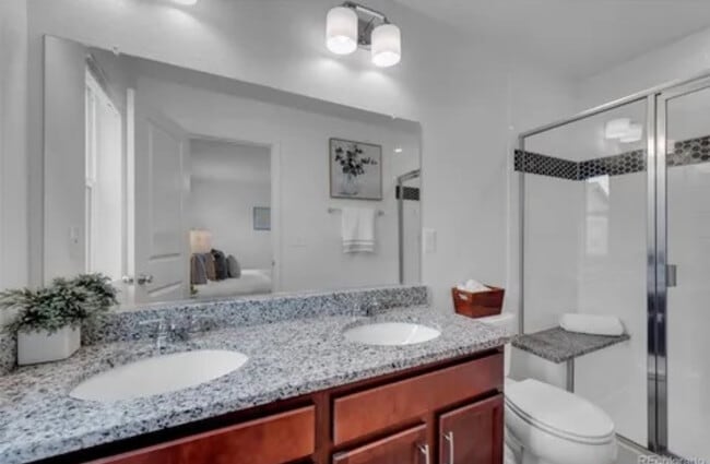 Building Photo - 1107 Anker Dr