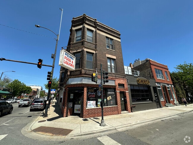 Building Photo - 1956 W Armitage Ave
