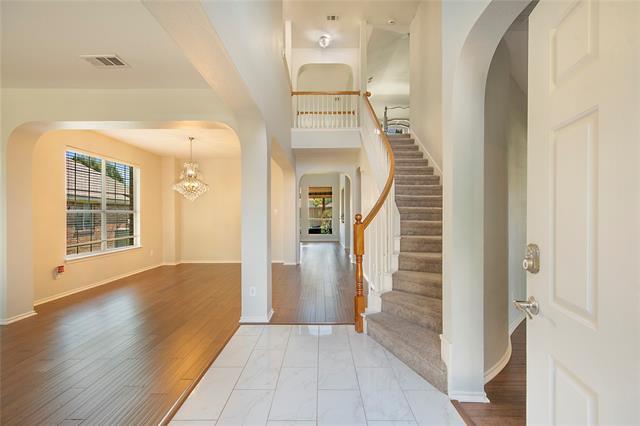 Foto del edificio - 8172 Peacock Ln