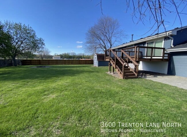 Building Photo - 3600 Trenton Ln N