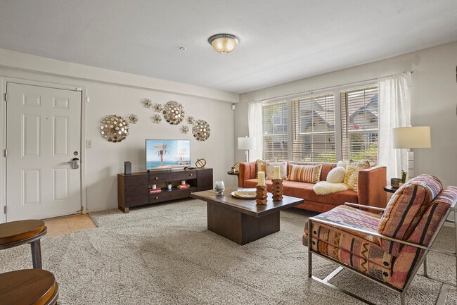 Building Photo - Nickel Creek Apts