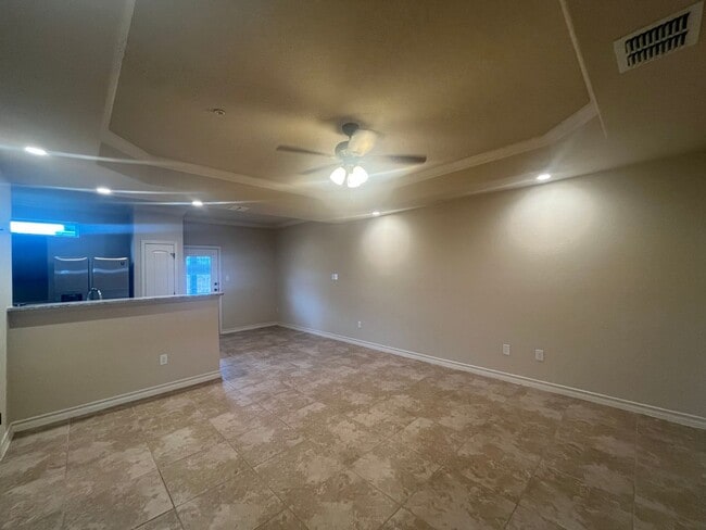 Building Photo - 6319 Luglio Lane #103, San Antonio, TX. 78233