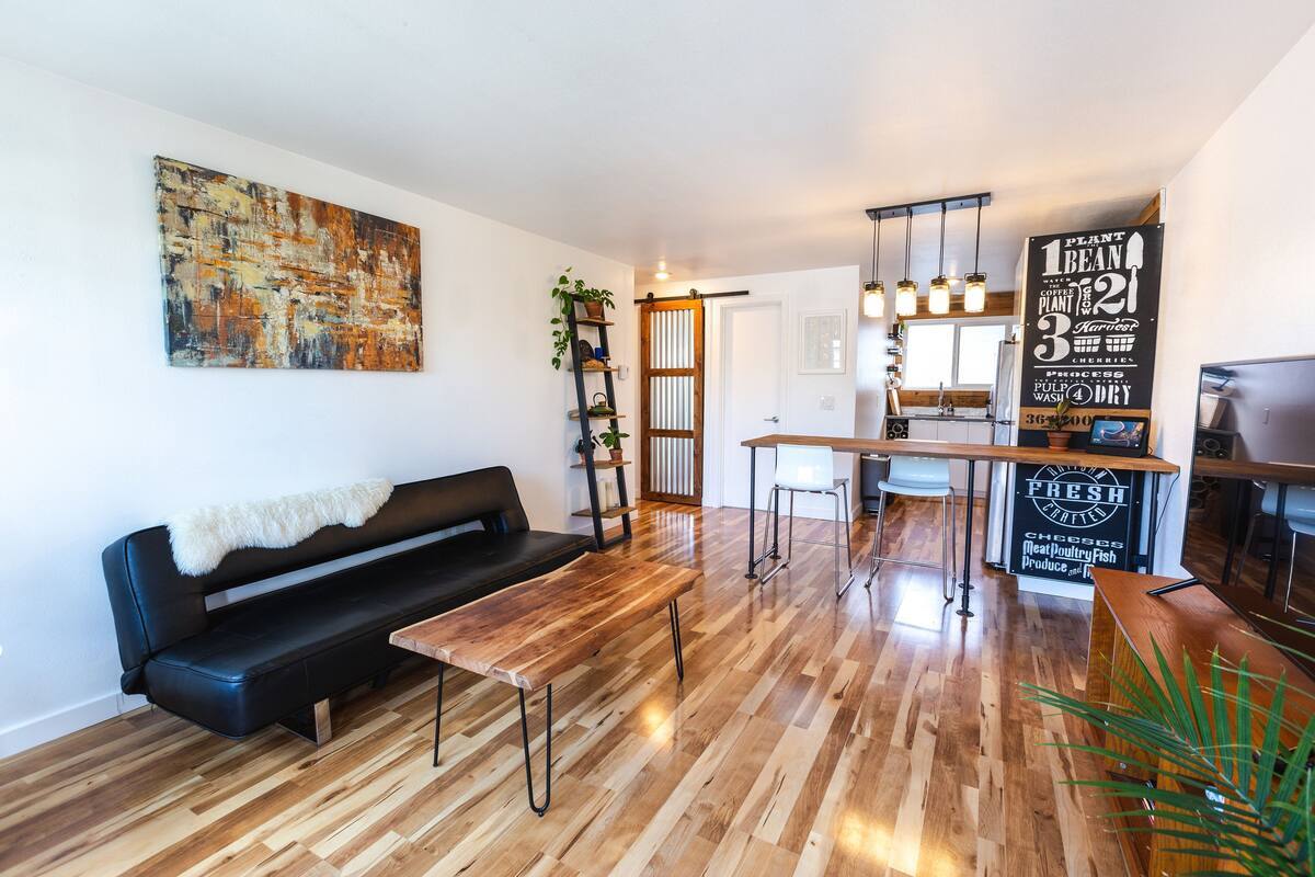 Foto principal - 841 NW 50th St
