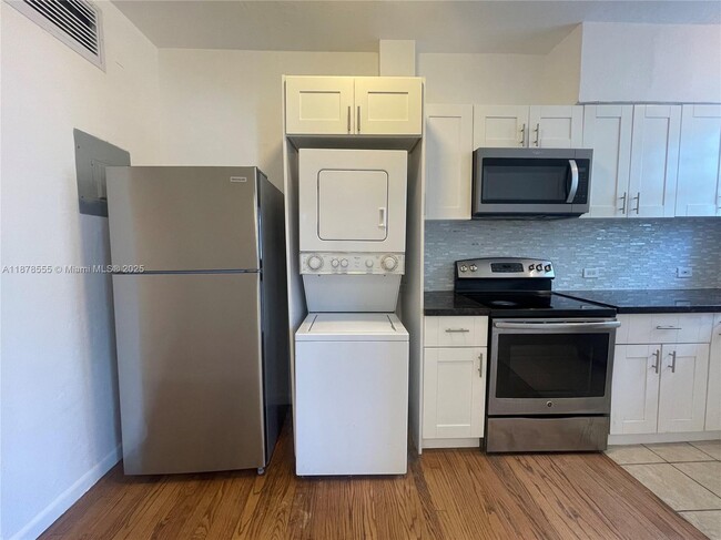 Foto del edificio - 635 12th St