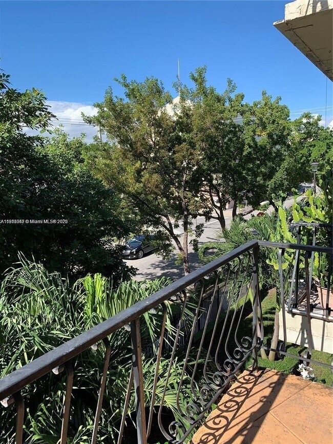 Foto del edificio - 1478 NW 1st St