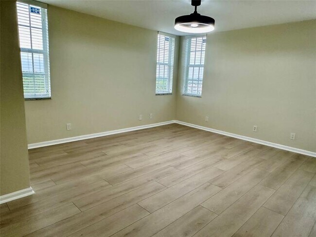 Foto del edificio - 3510 Oaks Way