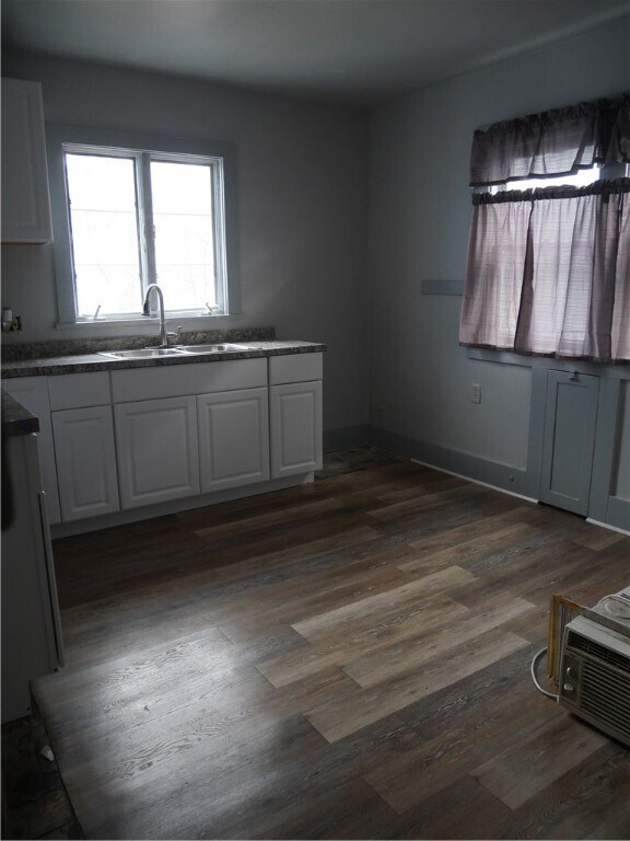 Foto del edificio - 986 Bay St