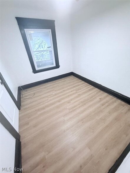 Foto del edificio - 2791 E 127th St