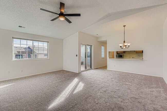 Building Photo - 9167 W Cedar Dr