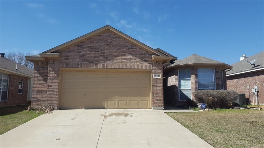 10621 Ashmore Dr, Blue Mound, TX 76131 House Rental in Blue Mound, TX