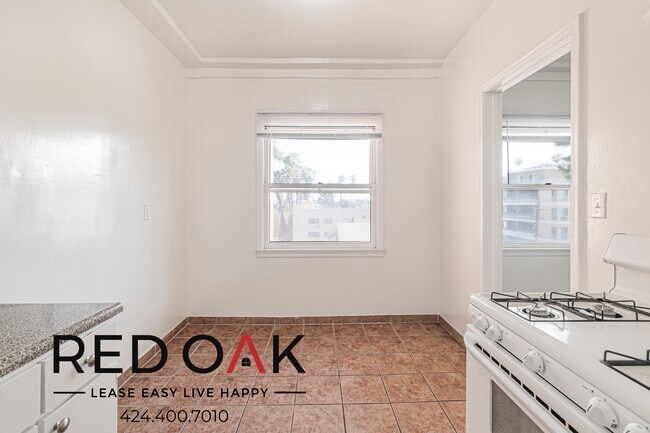 Foto del edificio - 2700 San Marino St