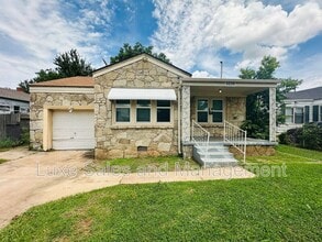 Building Photo - 3228 S Clegern St
