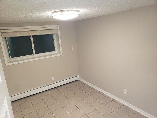 Habitación 1 - 797 Clayland St