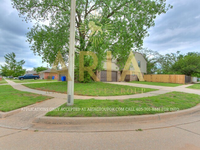Building Photo - Barton/Belknap