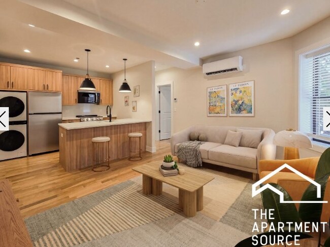 Photo - 2241 N Bissell St Apartment