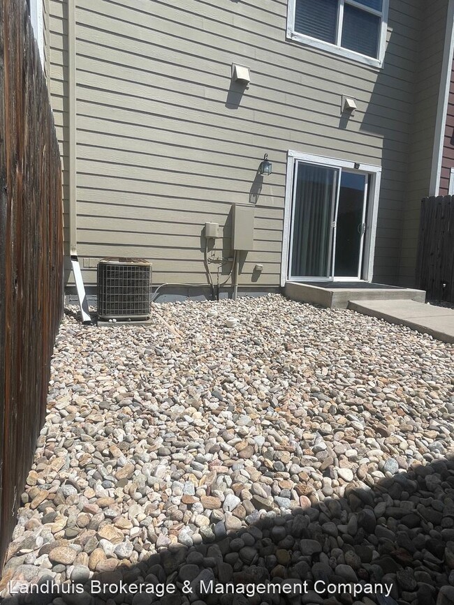 Building Photo - 3 br, 2.5 bath House - 3443 Shrikes Tail H...
