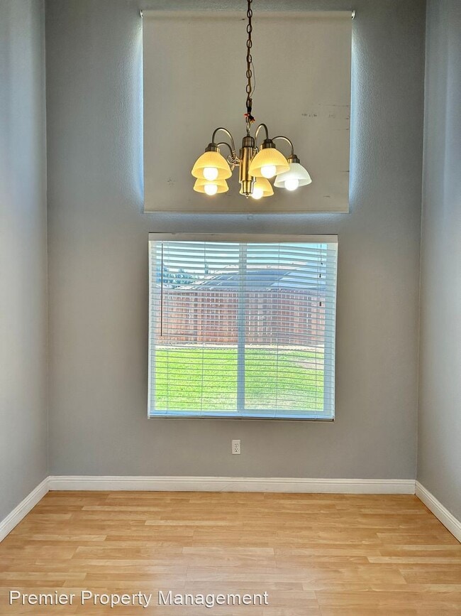 Building Photo - 3 br, 2.5 bath House - 10761 BASIE WAY