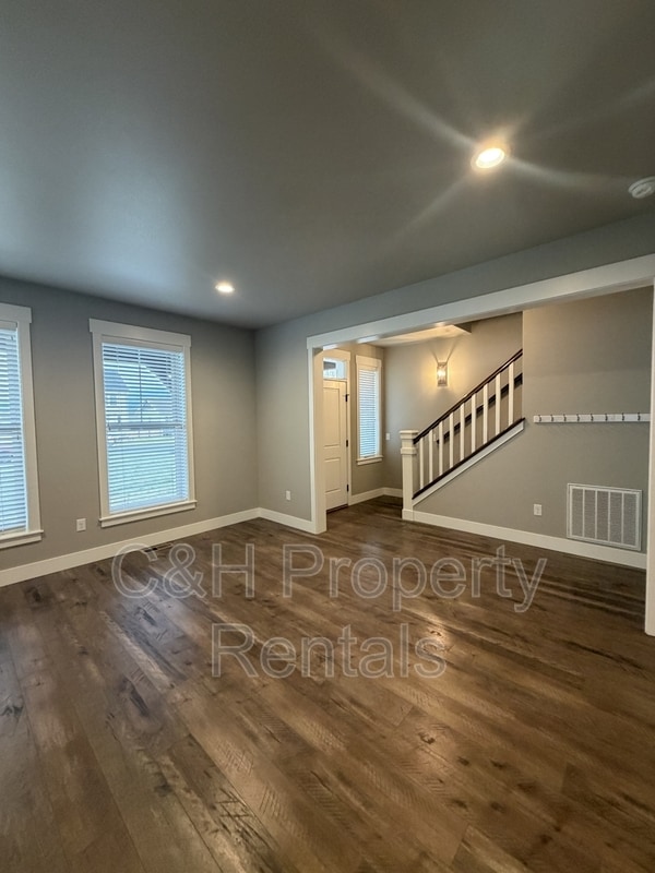 Foto del edificio - 1826 Walter Creek Blvd