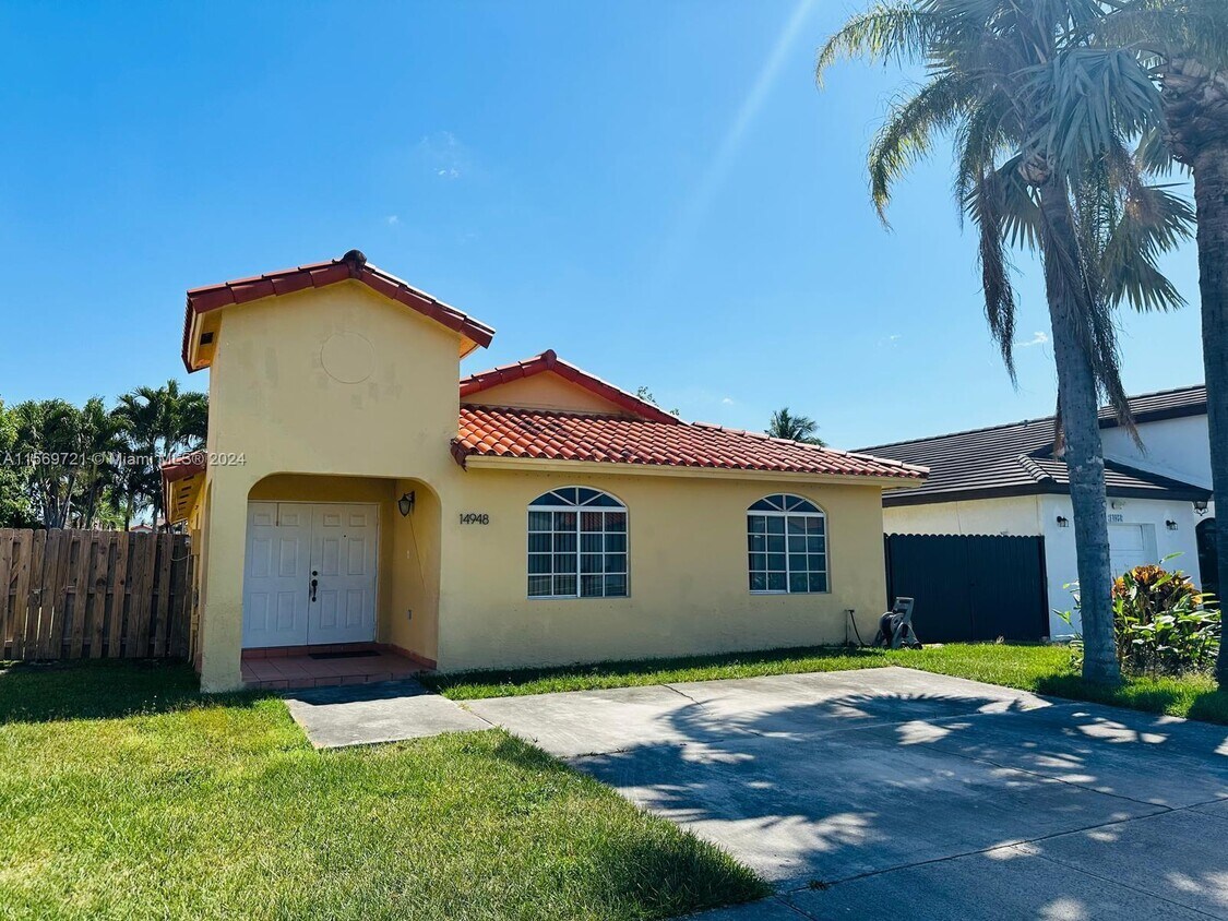 14948 SW 38th Terrace, Miami, FL 33185 House Rental in Miami, FL