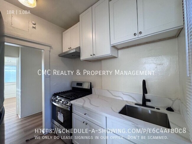 Foto del edificio - 426 W 9th St