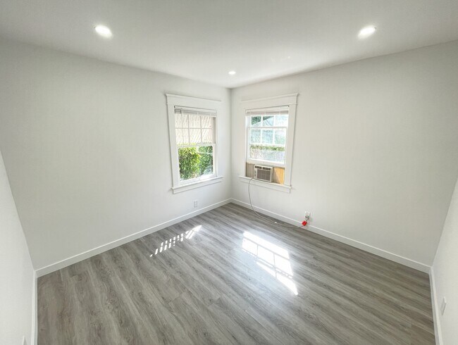 Foto del edificio - 4254 La Salle Ave