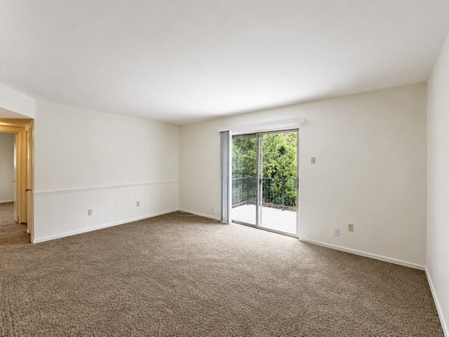 Building Photo - 2601 Tyrell Dr