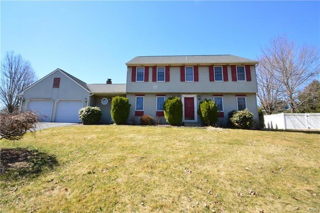 Building Photo - 3924 Post Dr