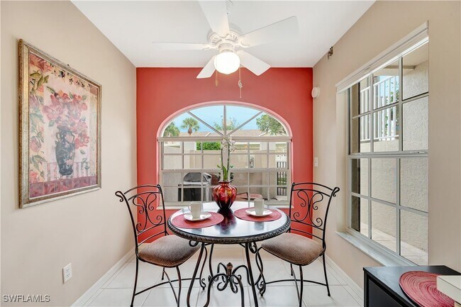 Foto del edificio - 13061 Hamilton Harbour Dr