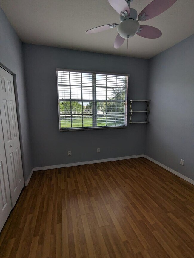 Building Photo - 3075 Grandiflora Dr