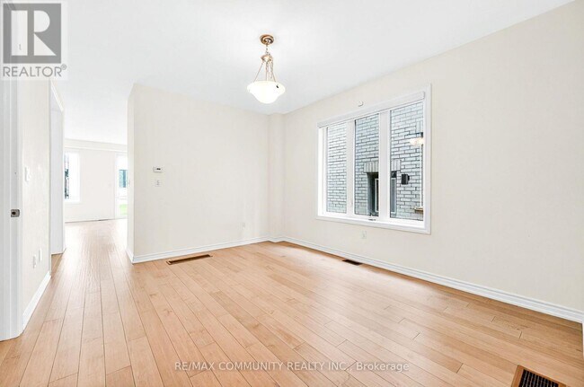 Building Photo - 17 Coulterville Dr