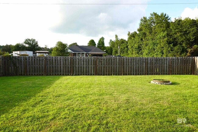 Building Photo - 17349 Lewis Smith Dr