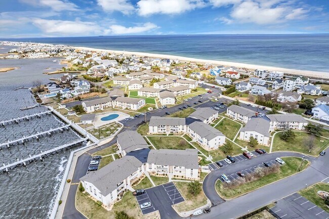 Foto del edificio - 113 Wharfside Dr